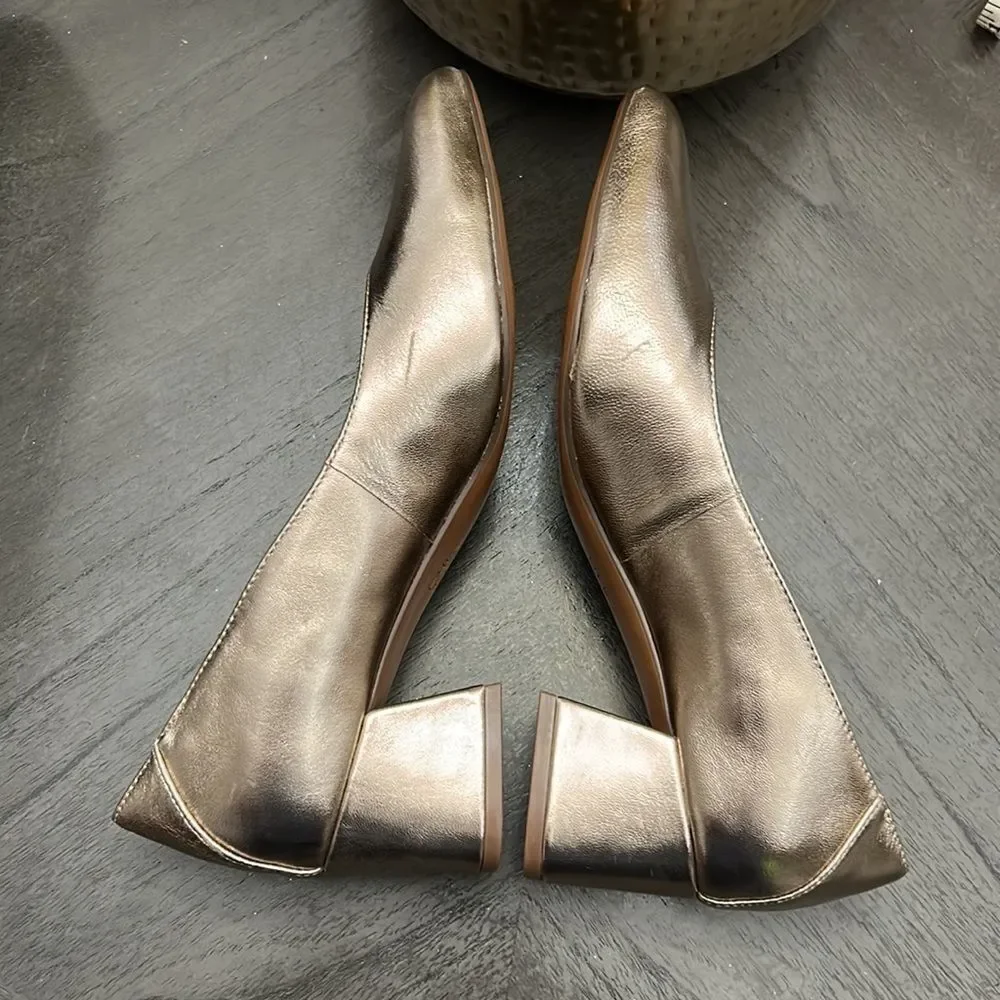 NATURALIZER Malynn Pumps Women's Shoes In Warm Silver (WIDE)